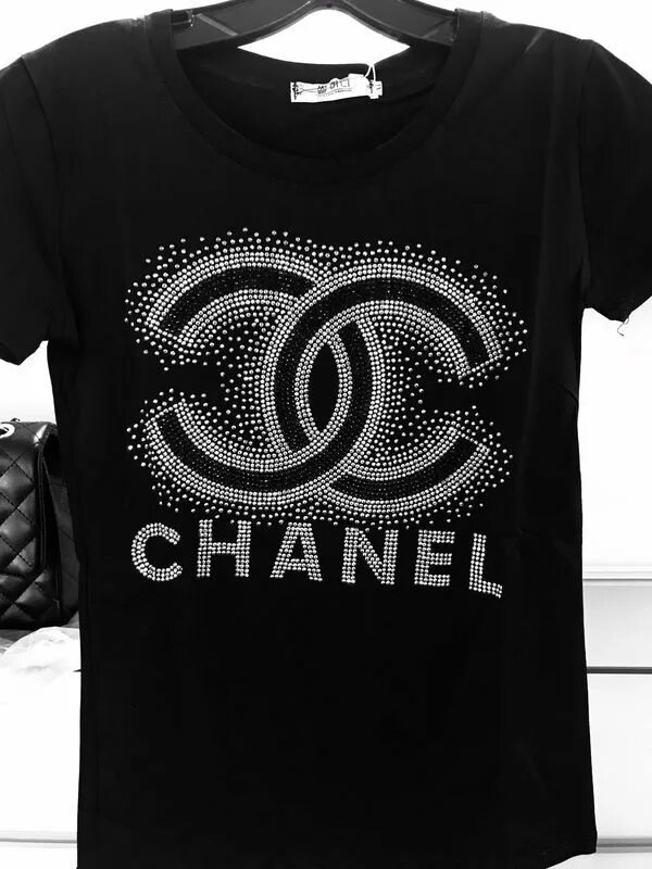 Футболка шанель. Футболка шанель. Футболка шанель мужская. Майка chanel. Chanel футболка женская.