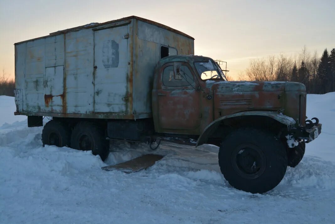 Дром алтайский край зил. ЗИЛ-157. ЗИЛ 130 хлебовоз. ЗИЛ 131 хлебовоз. Старый ЗИЛ 157.