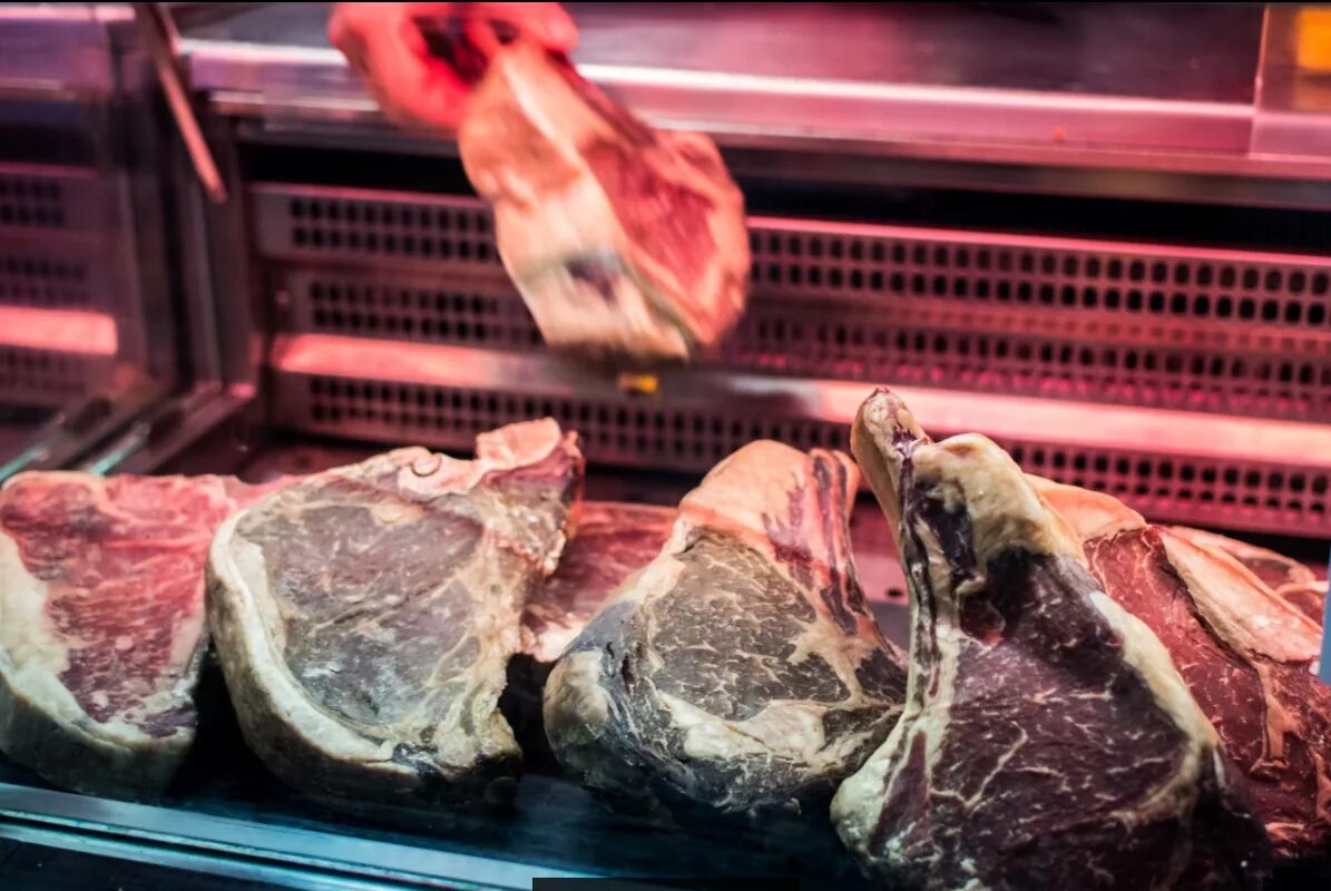 Происхождение мяса. Бизнес на мясе. рынок мяса и мясной продукции. открытие мясного магазина.