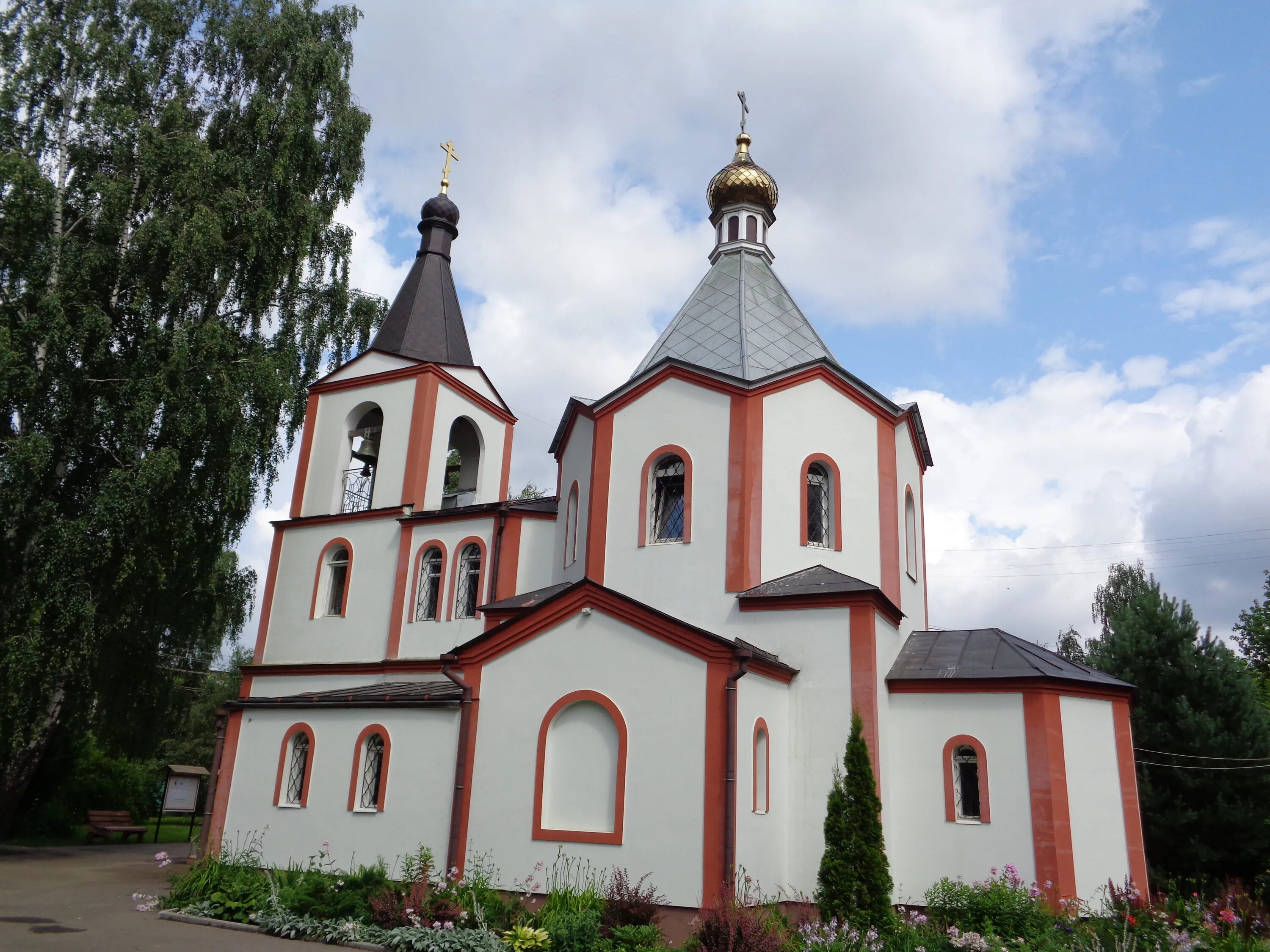 2. церковь кокошкино. кокошкино храм веры надежды. кокошкино москва церковь. церковь кокошкино.