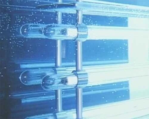 Схема лампы уф обеззараживания. Уф-обеззараживатель лазурь м-3к-1. Ультрафиолет вода. Уф обеззараживатель сточных вод. Вода излучатель.