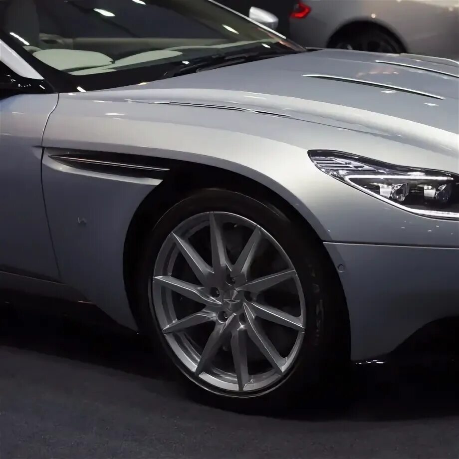 Aston Martin Virage. Aston Martin Virage 2012. Aston Martin db10. Aston Martin Virage Coupe. Перечень дорогостоящих автомобилей 2024