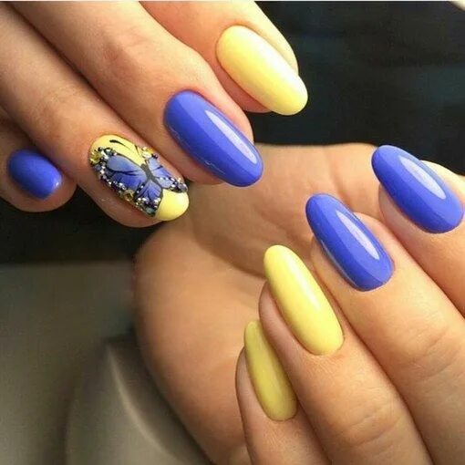 Маникюр сине желтого цвета Желто голубой маникюр 61 фото Trendy nails, Yellow nails, Nails