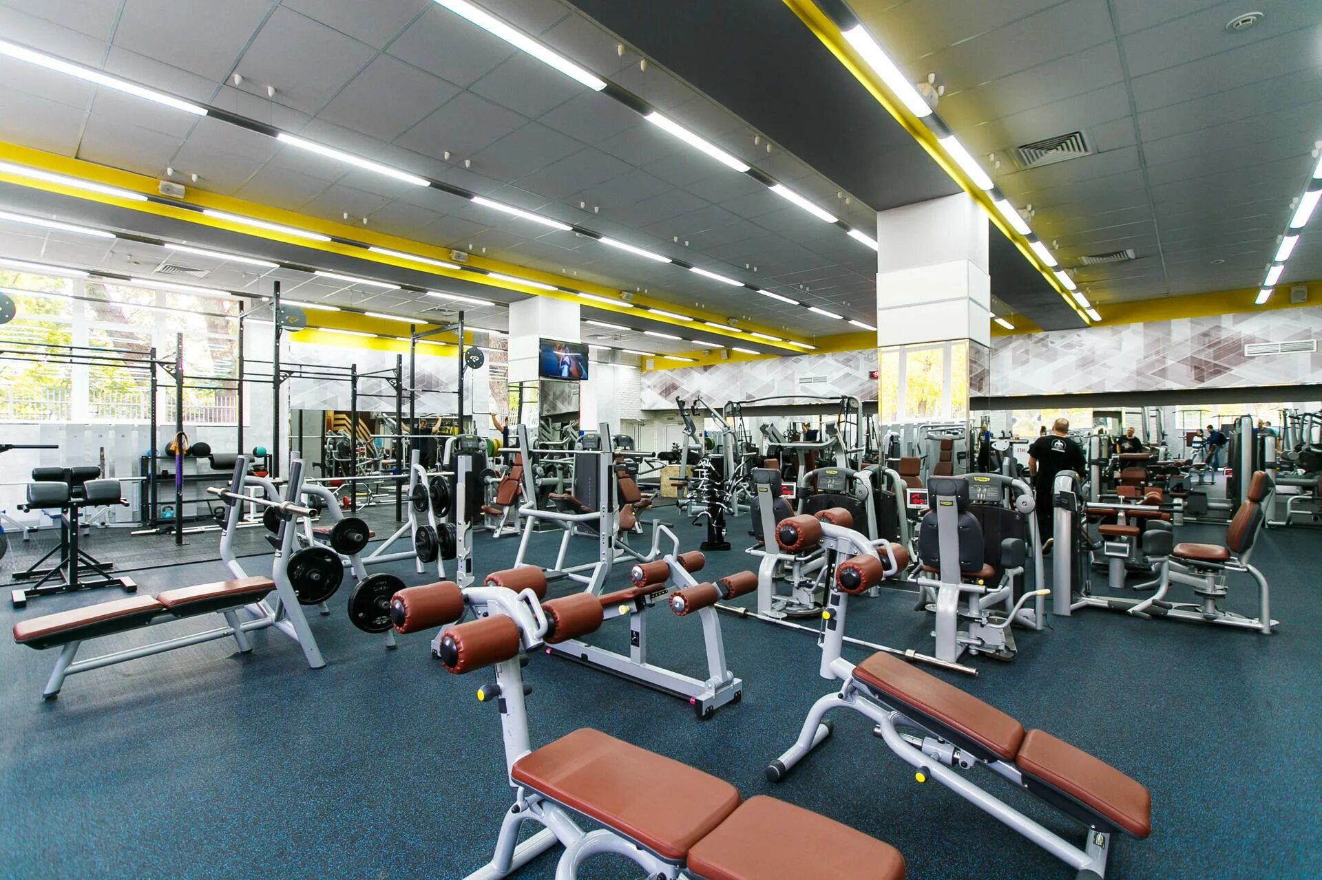 Спортклубы нижний новгород. Спортзал физкульт в щекино. Сормович спортклуб. Фиджин фитнес клуб нижний новгород. Нижний новгород единоборства и фитнес тц ганза.