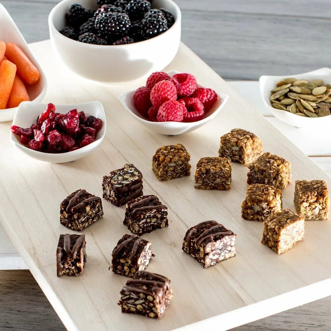 Вкусные сладости. Вкусные вкусняшки. Еда перекус. Сладости. Сладости для детей.