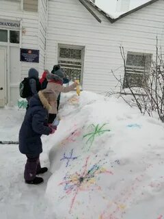 Снег полотном