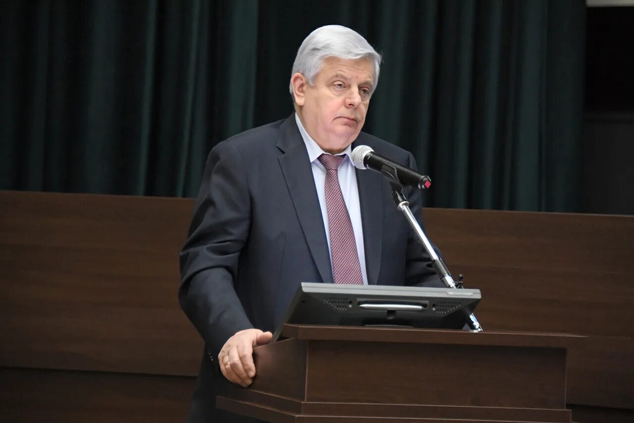 нии мортеплотехники ломоносов. руководитель конструкторского бюро. киселевич валерий павлович нии парашютостроения.