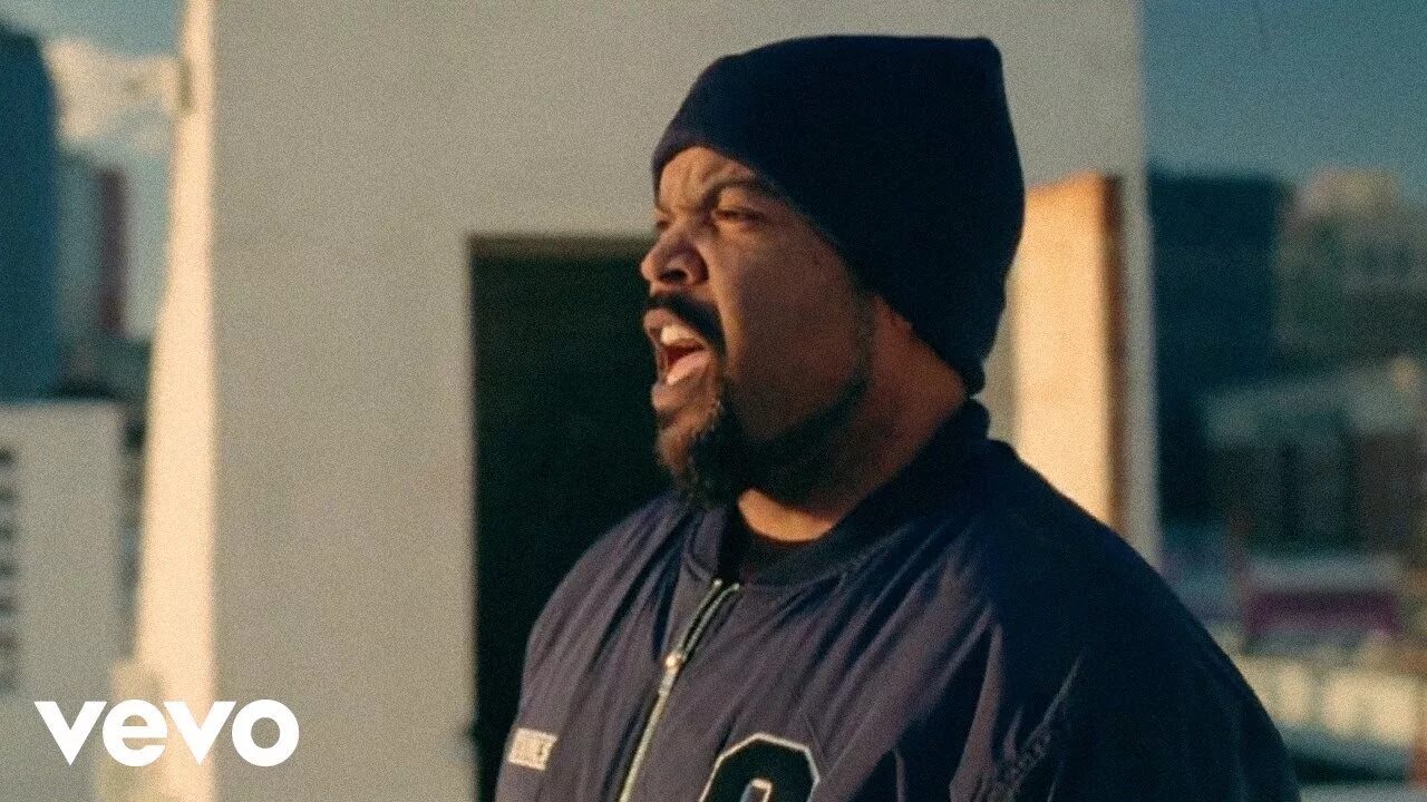 Ice cube method man 2025. Snoop dogg ice cube. айс кьюб the game. ice cube sasquatch.