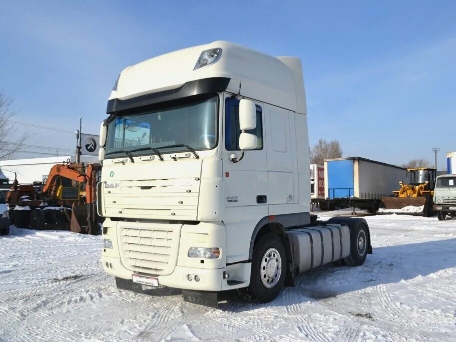 Белый DAF XF 105.460 2008. Даф 105 белый. DAF XF 105 белый. DAF 105 2011. Авито купить бу седельный тягач даф