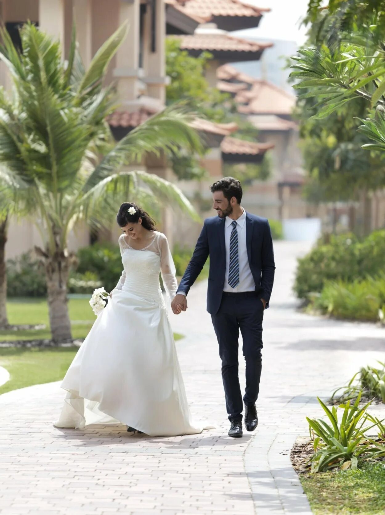 Свадьба в дубае. Свадебная фотосессия в Дубае. Свадьба в ОАЭ. Свадьба в Эмиратах. Невесты в арабских Эмиратах.