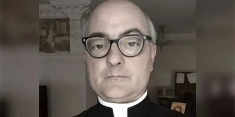 Римско католический священник