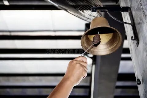 She rang the bell