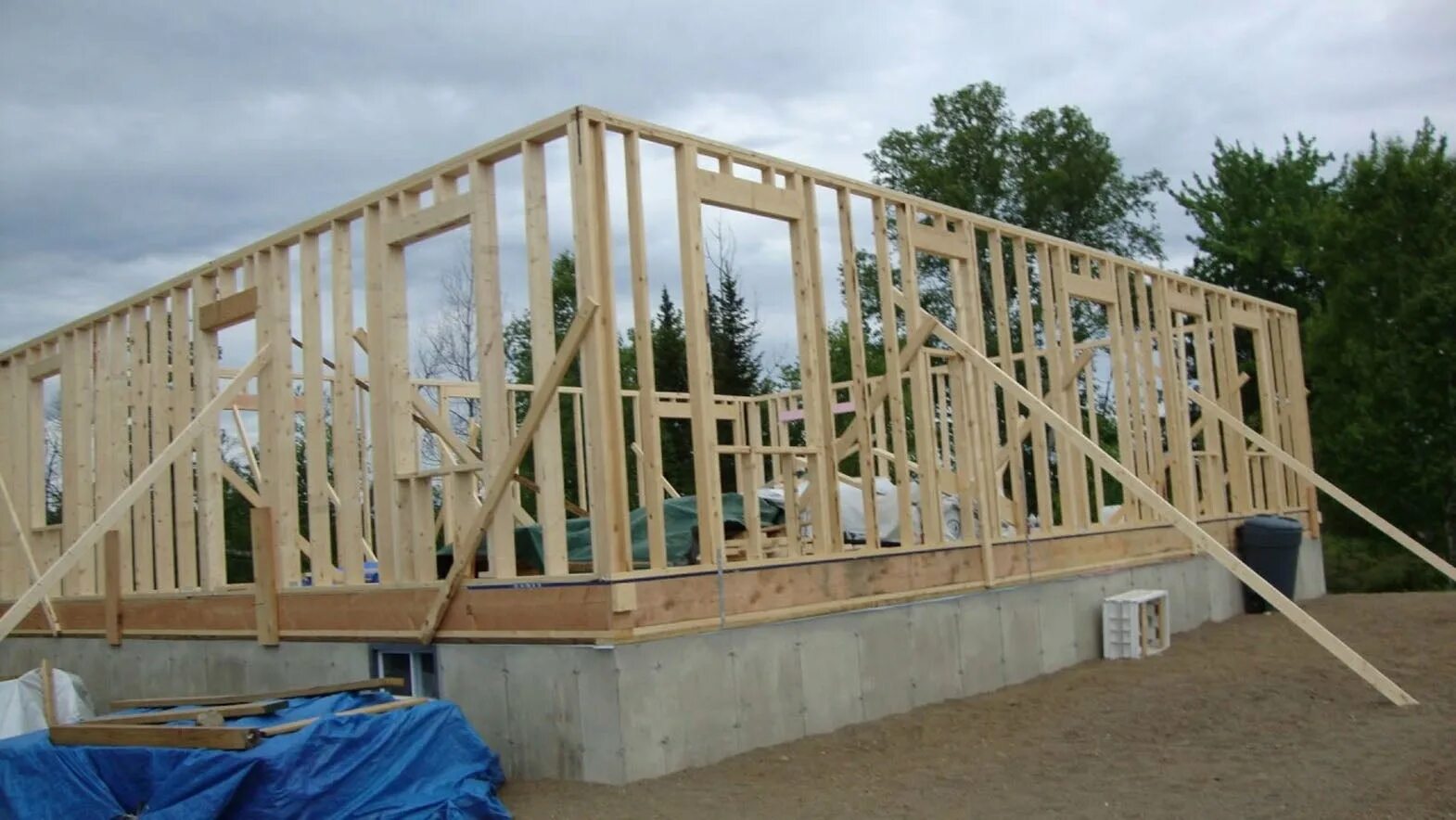Build own. Build your own home. building your own home.