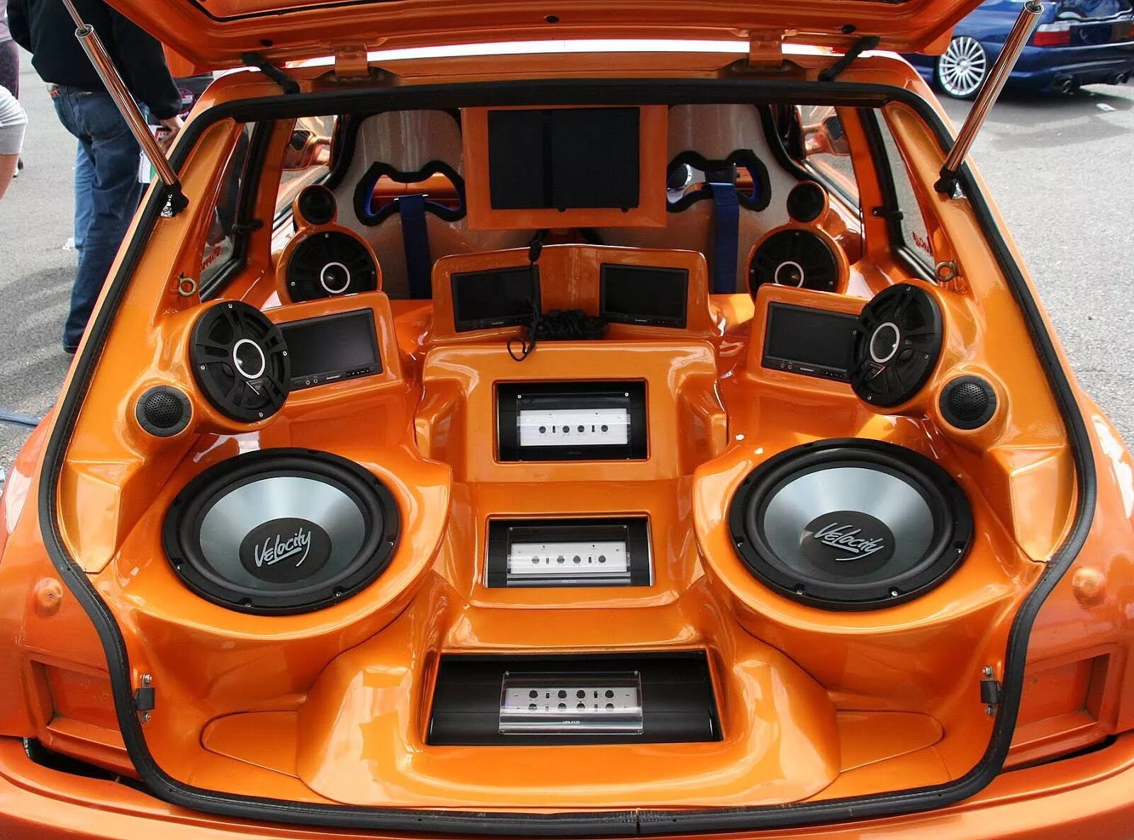 Car Audio автомобильные динамики. Sq Audio система FG Cruiser. Трехполосная система автозвук. Сабвуфер в машину. Музыка в машину колонки