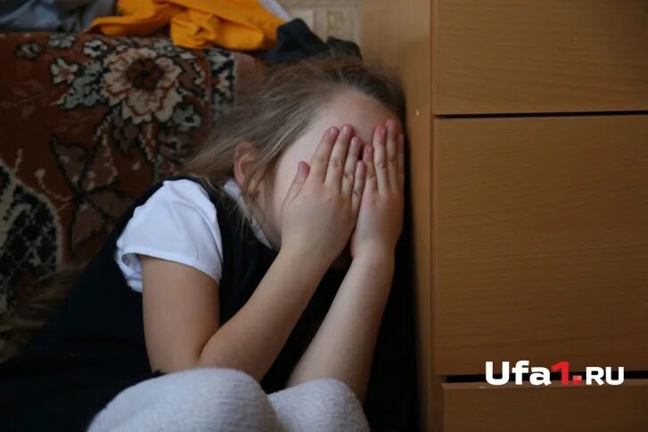 Насилуют Малолеток Девственниц