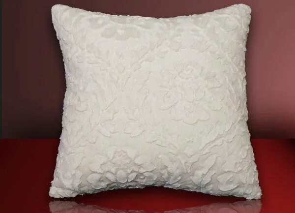 подушка брендированная. подушка подголовник novitek. декоративные подушки с логотипом. подушка с тесьмой. подушка лебяжий пух 50*70.