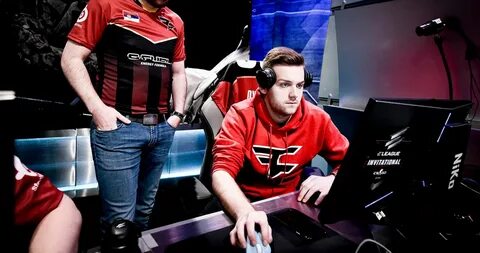 Faze clan g2