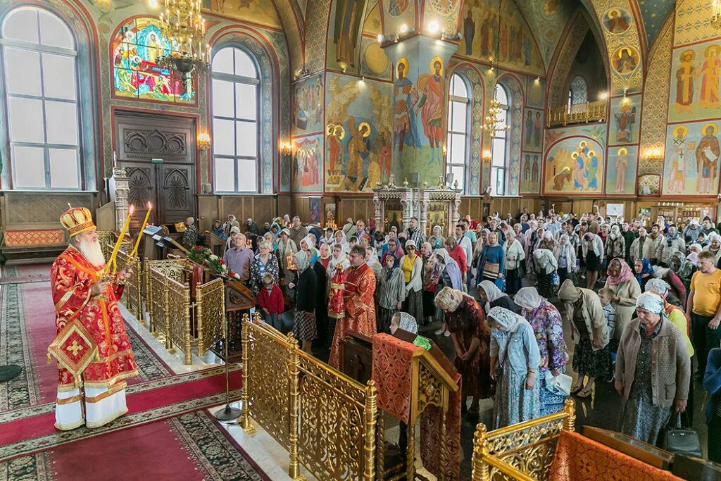 служба в троицком соборе щелково. троицкий собор щелково внутри. служба в троицком соборе щелково. служба в троицком соборе щелково. служба в троицком соборе щелково.