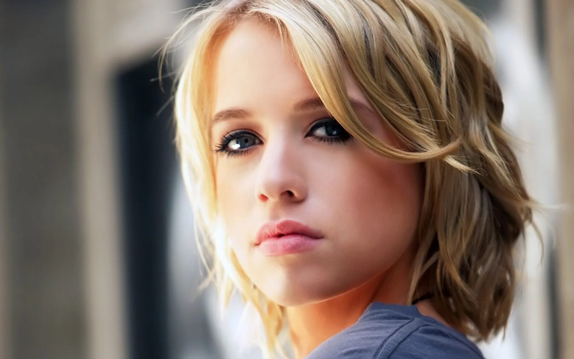 Самые красивые блондинки мира. Риз уизерспун блондинка фильм. Арго робби волк с уолстрит. Про девочку блондинку. Риз уизерспун в фильме блондинка в законе.