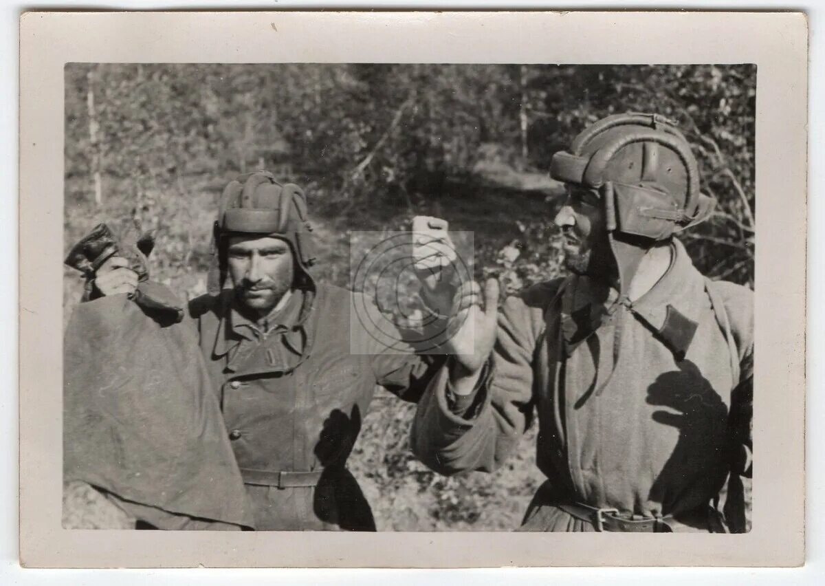 Как долго офицеры были в плену. Пленные офицеры ркка 1941. военнопленные танкисты ркка.