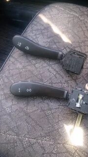 Как снять переключатель поворотов