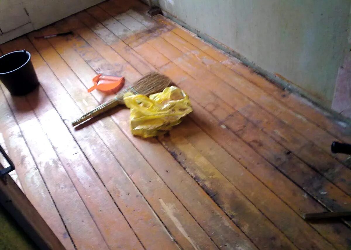 Утеплённый линолеум на деревянные полы. Стелим линолеум деревянном доме. Стелим линолеум деревянном доме. Настил линолеума на бетонный пол. Стелим линолеум деревянном доме.