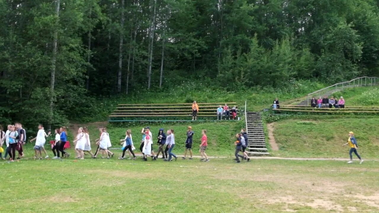 Дол маяк ленинградская. Лагерь Маяк Сосново Колосково. Лагерь Маяк в Ленинградской области. Лагерь Маяк Брянск. Лагерь дол Маяк в Ленинградской области.