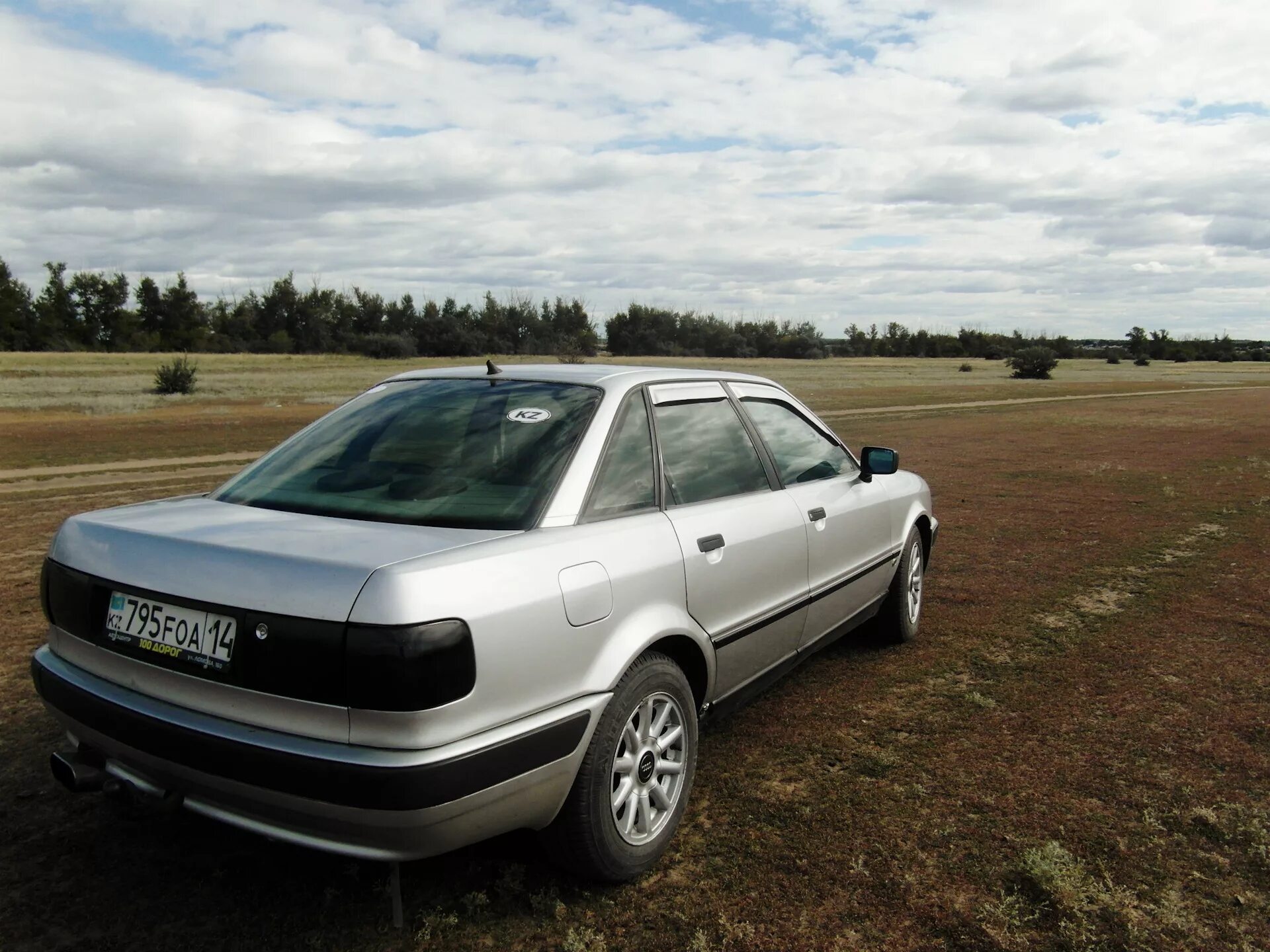 Авито ауди б4 купить. Ауди 80 80. Ауди 80 бочка. Ауди 80 b4. Ауди бочка 80 б4.