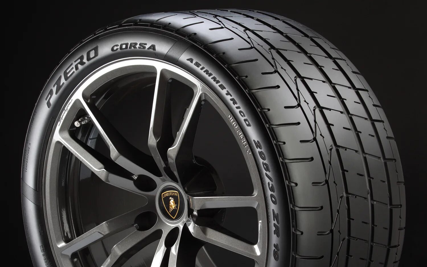 Низкопрофильная резина r16. Низкопрофильные шины r17 michelin. Низкопрофильные шины и высокопрофильные шины. Низкопрофильная резина r15 литье -20. Суппорта астон мартин.