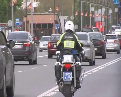 Подрезают мотоциклистов