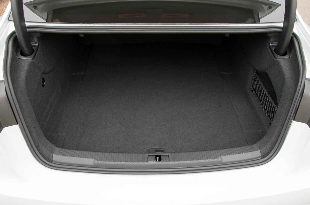 Audi a6 c5 багажник. открытый багажник ауди а4. багажник audi a6 c6. ауди а6 с8 багажник. а6 с5 седан багажник.