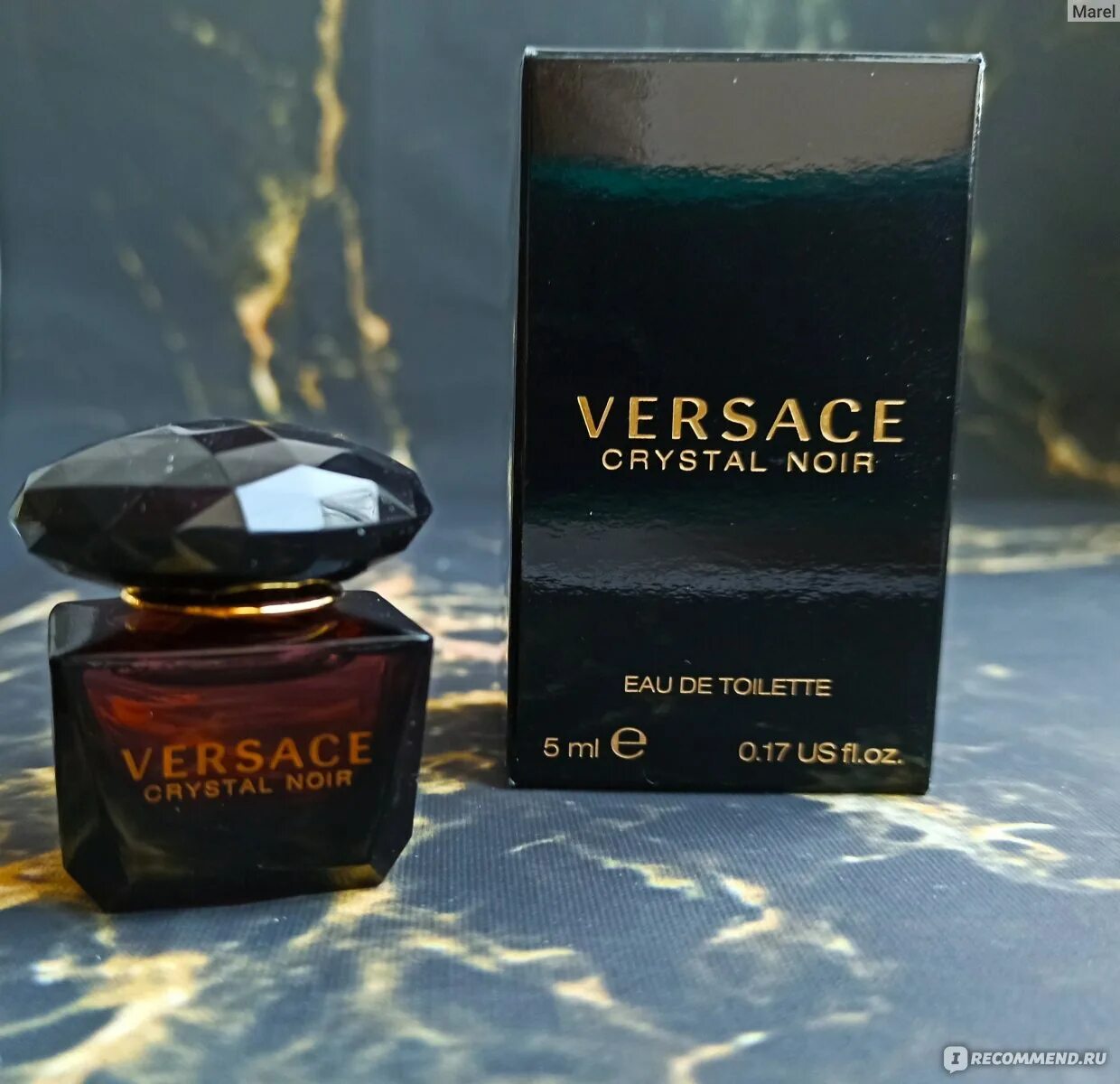 Версаче черные мужские. Versace Crystal Noir реклама.