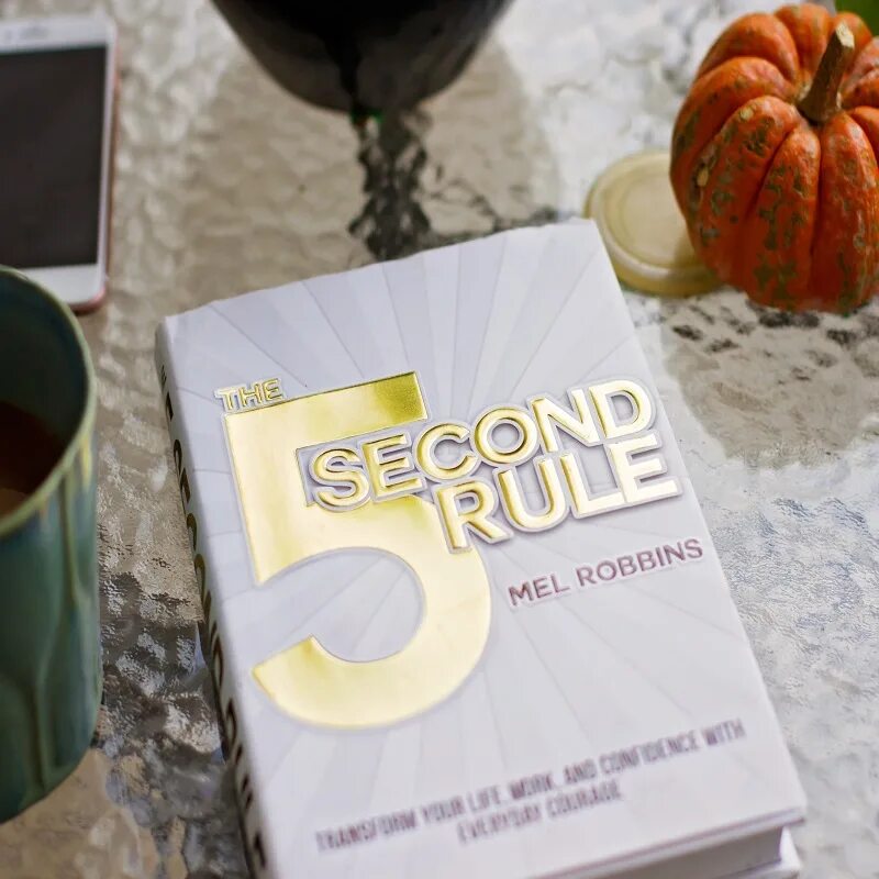 Second rule. Мел Роббинс ежедневник. 5 Second Rule book. Мел Роббинс книги. Mel Robbins - the 5 second Rule.