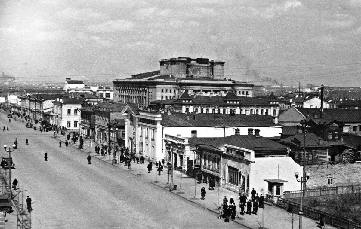 старый город челябинск. театр драмы челябинск 80-е годы. старые фотографии челябинска. старый челябинск улица кирова. старый вокзал челябинск.