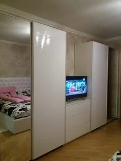 Два шкафа и тумба