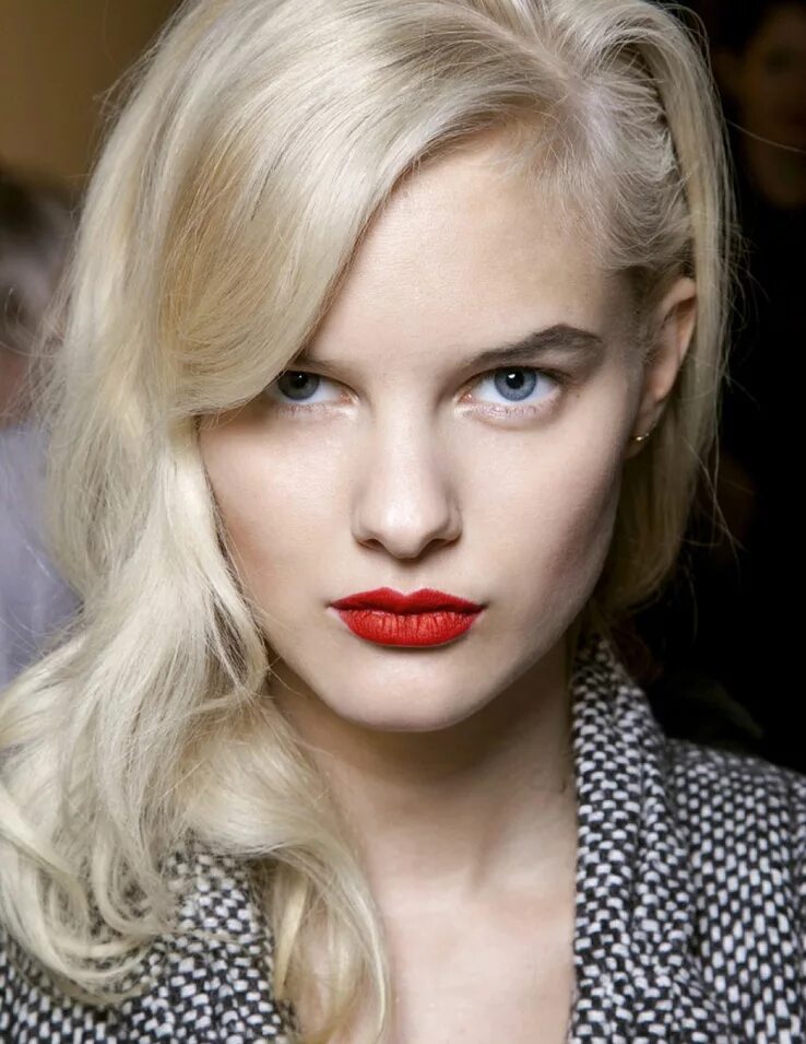 Le blond. Le blond. Бигине. Le blond. Pale blond.