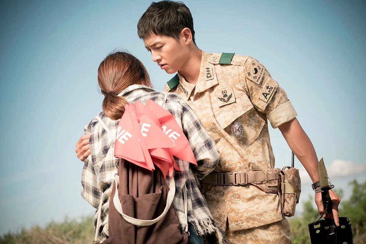 Сон хе ге потомки солнца. Сон джун ки потомки солнца. Потомки солнца 15. Потомки солнца (сериал 2016 – 2017). Потомки солнца дорама (2016).