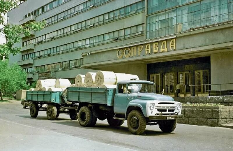 Почему зил. Зил 130 ссср. зил 130 с прицепом. зил 130 1964. зил 169.