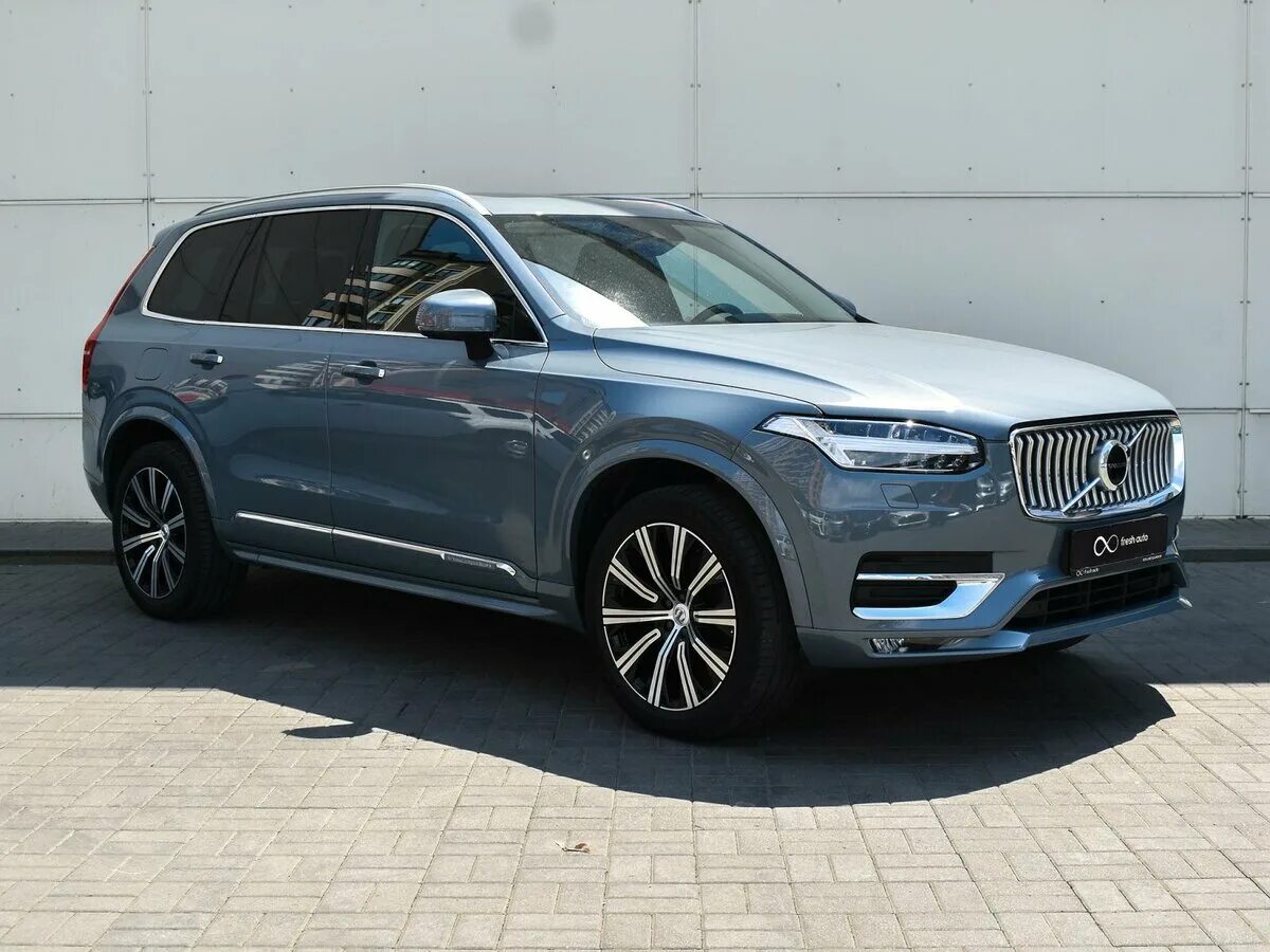 Xc 90 2025. Вольво джип xc90 2025. volvo xc90 радмир. хс 2025. xc90 с прицепом.