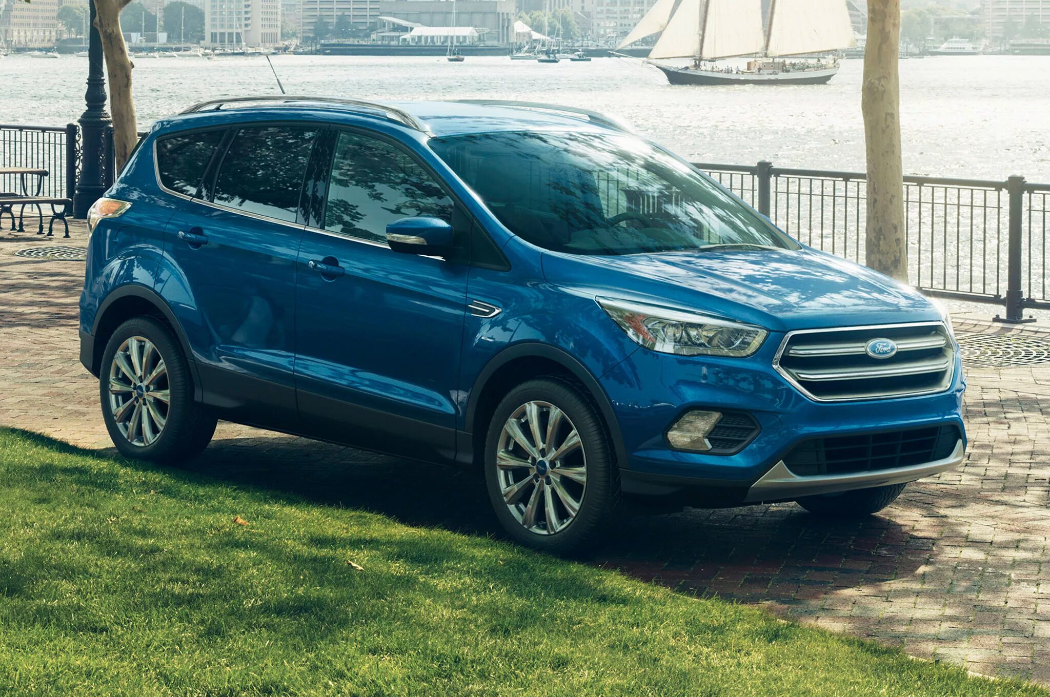 Купить кугу дизель. Ford Kuga 2017. Форд Куга 2018. Ford Escape 2017. Форд Куга 2017-2018.