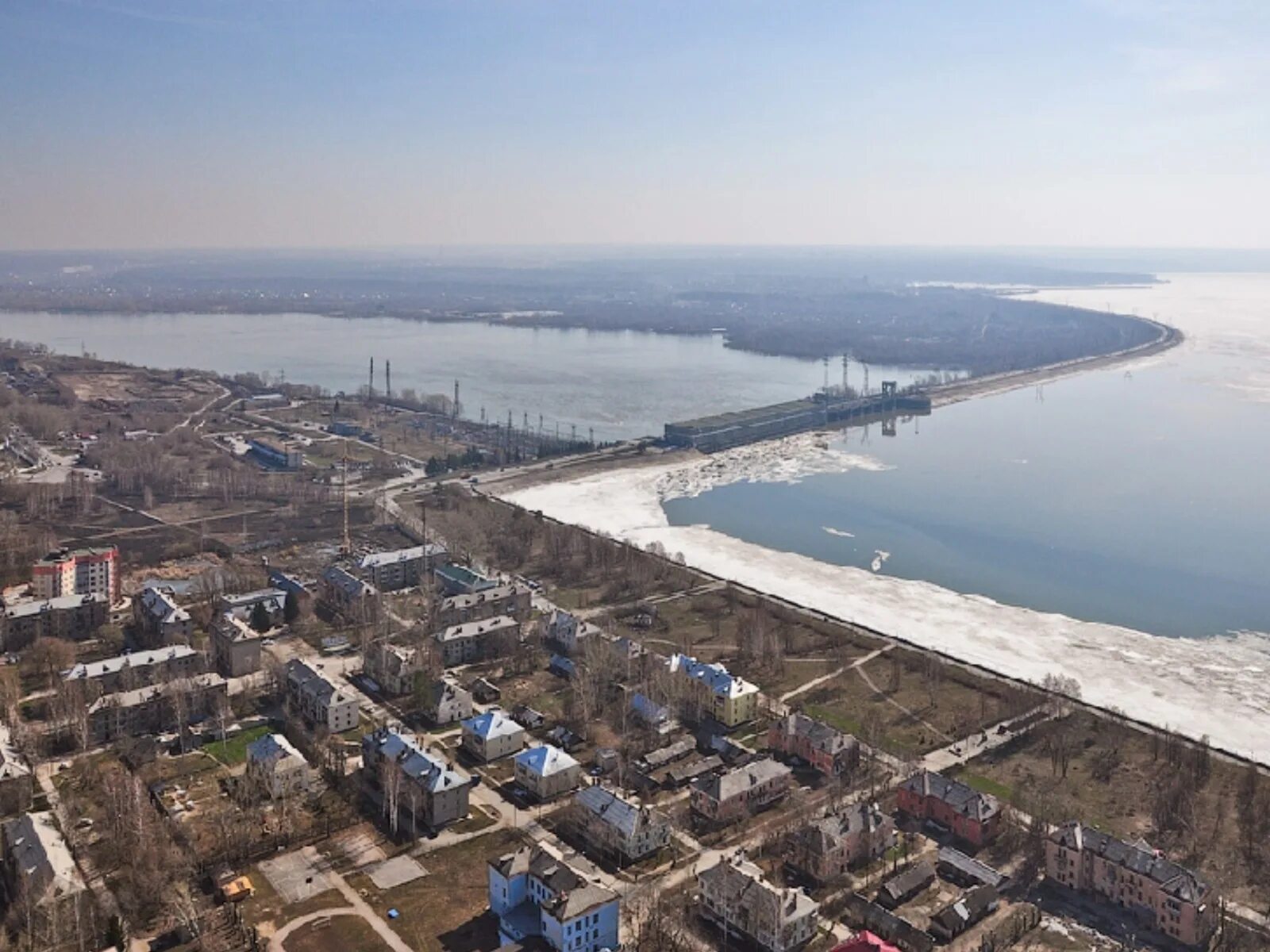 Какие города на берегу обь. ОБЬГЭС Новосибирск. Новосибирская ГЭС Советский район. Набережная ОБЬГЭС Новосибирск. Новосибирск Обь КЭС микрорайон.