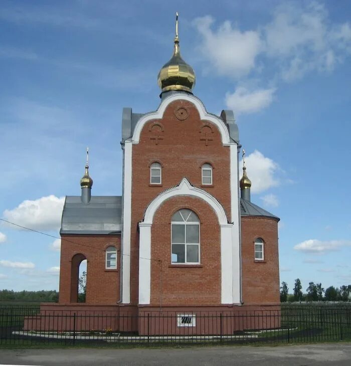 Погода в красный яр омская область любинский. Красный Яр Любинский район. Храм в Любино Омской области. Красный Яр Любинский район Омская область. Красный Яр Любино.