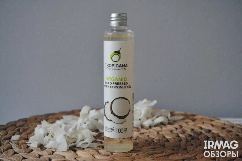 Кокосовое масло сухое. Жидкое кокосовое масло для еды. Масло кокоса жидкое. Кокос. Коктейль в кокосе.