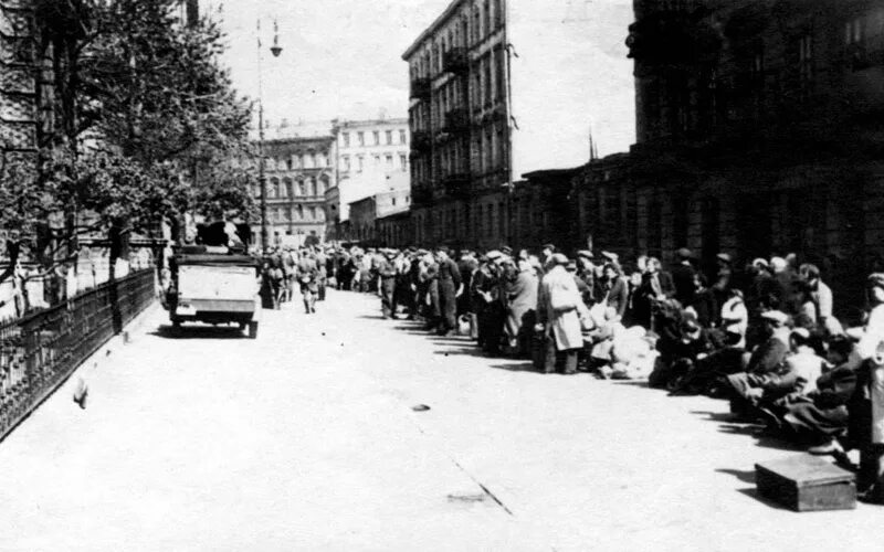 Восстание в варшавском гетто. Первое гетто. Гетто лодзь. Варшавское гетто летом 1941 года. Хилокское гетто.