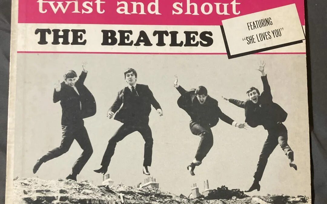 Битлз Твист энд шаут. Yesterday and today the Beatles. Twist and Shout арты. Обложка для mp3 файлов 048. The Beatles - Twist and Shout. I wanna shout