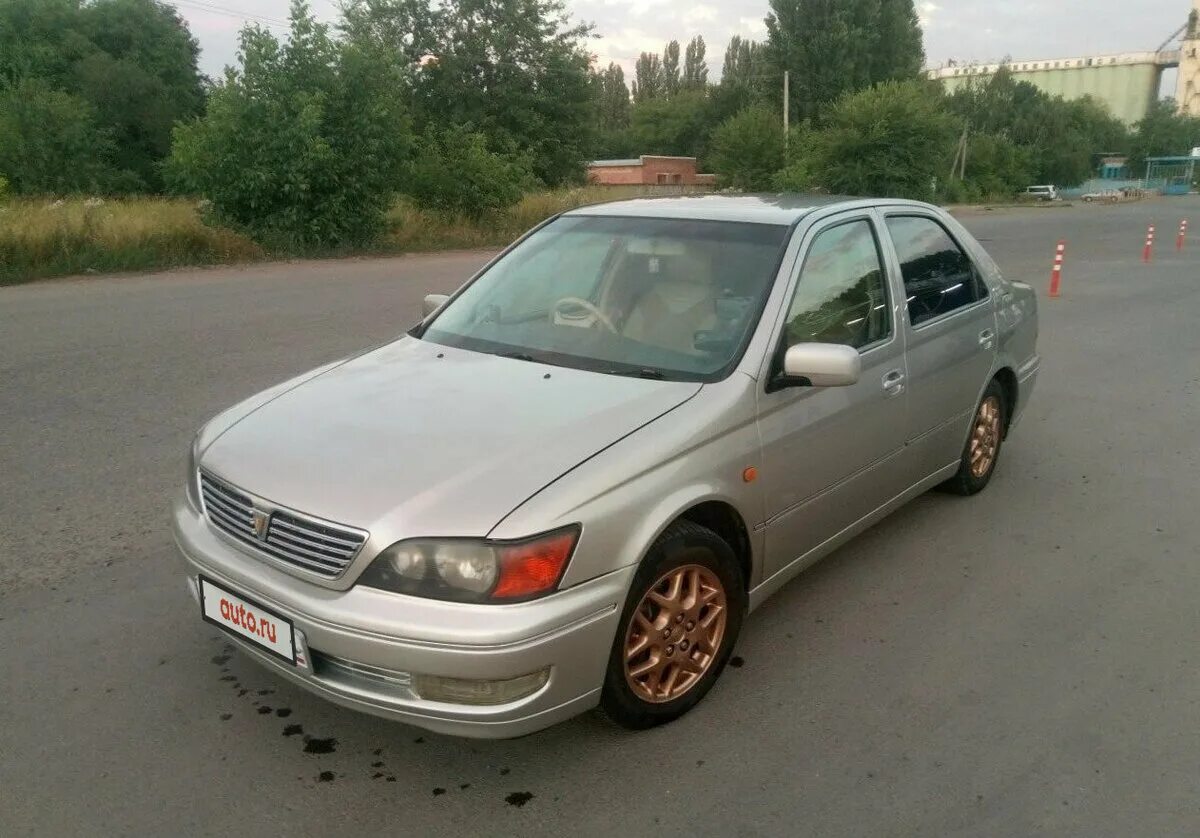 Тойота виста 1998. Тойота виста седан 1998. тойота виста 1998 года. toyota vista v 1998.