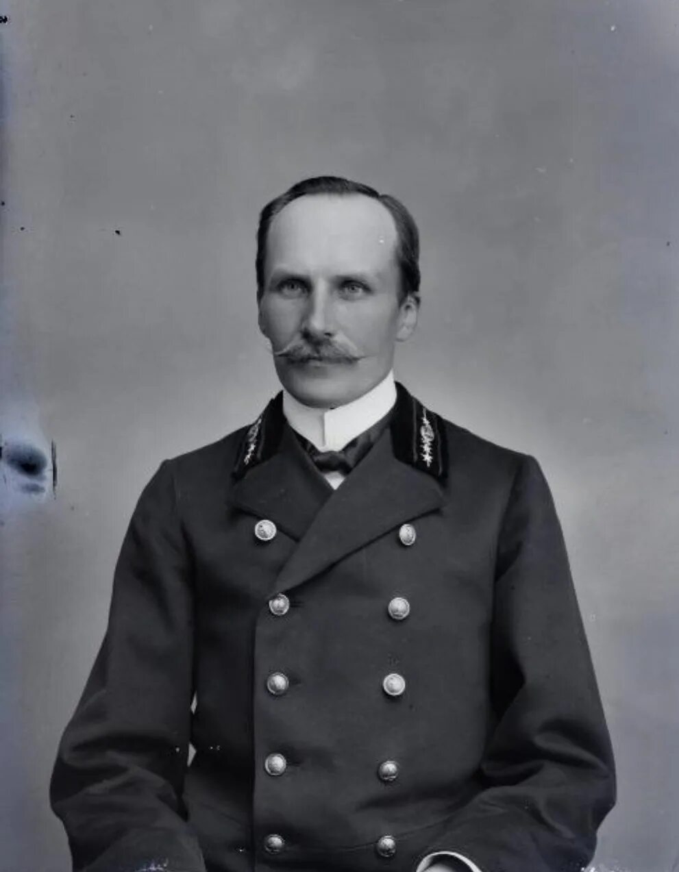 коллежский секретарь мундир. вицмундир коллежского регистратора. коллежский сканворд. гречухин коллежский секретарь. коллежский регистратор в российской империи.