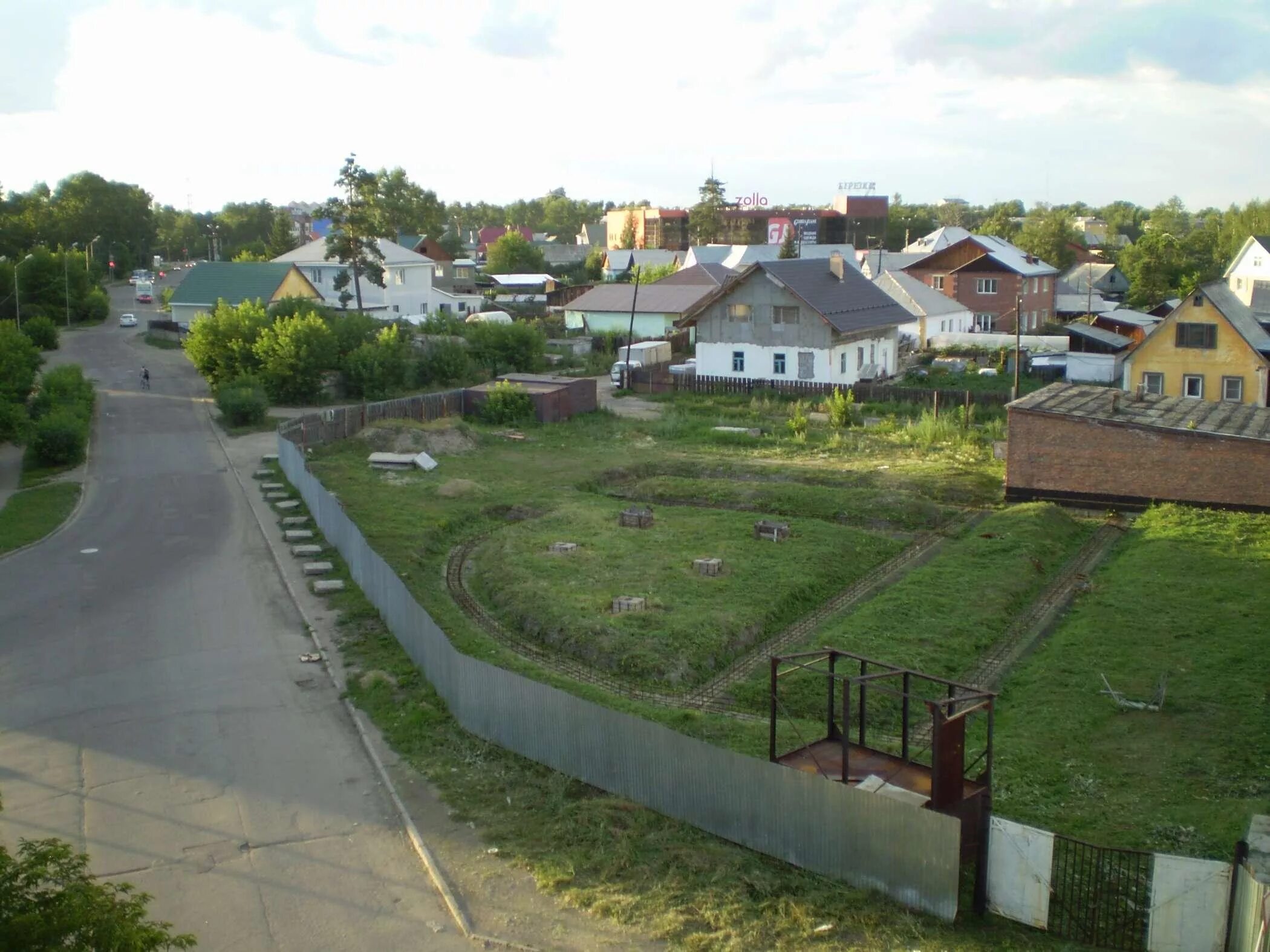 Продам землю в городе. Участок земли 2 сотки центр города. Ангарск земельный участок. Участки под Иркутском. Дачные участки город Ангарск.