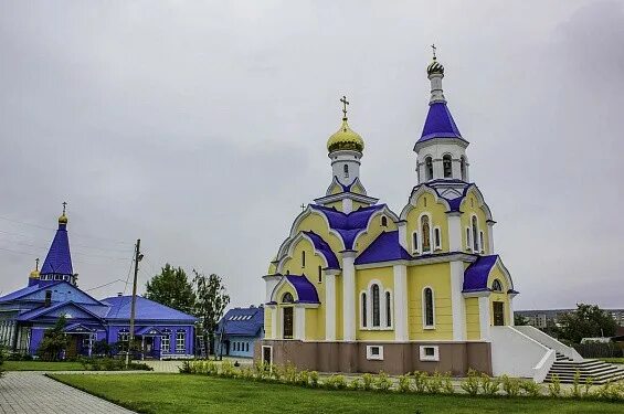 Краснотурьинск свердловская область. Максимовская церковь краснотурьинск. Свято пантелеймоновский монастырь краснотурьинск. Свято пантелеймоновский монастырь краснотурьинск. Женский монастырь краснотурьинск.