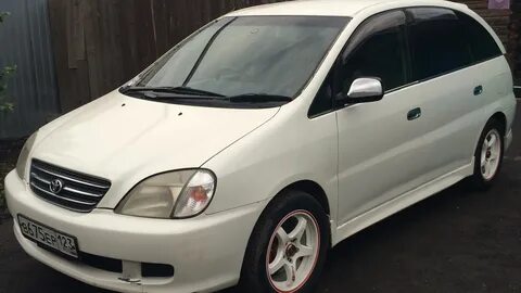 Toyota nadia